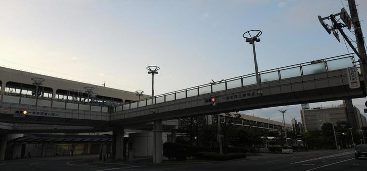 郡山駅の朝 郡山駅の朝の写真