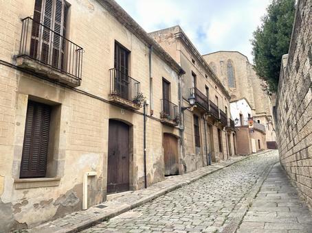 中世の街並み(ペドラルベス修道院) 中世の街並み(ペドラルベス修道院) バルセロナ,スペイン,ペドラルベス修道院の写真素材