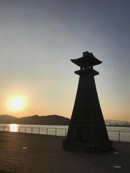山口県 灯台 夕日 工場夜景 山口県 灯台 夕日 工場夜景の写真
