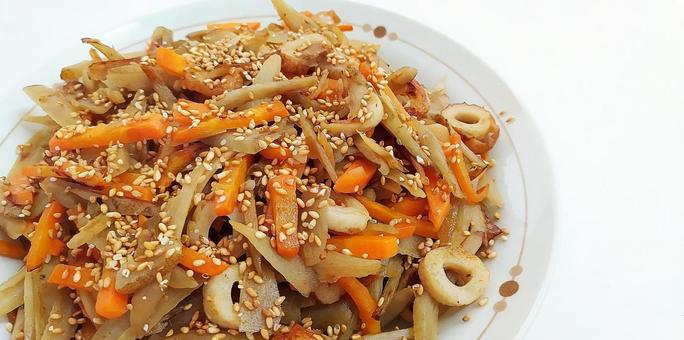 きんぴらごぼう 和食,日本食,きんぴらの写真素材