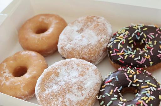 Takeaway donuts, JPG