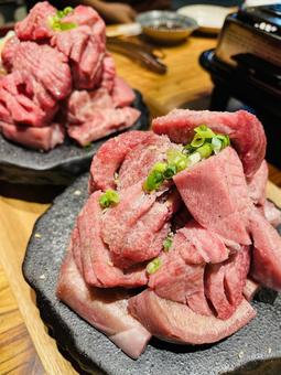 焼肉 焼肉 焼肉,タン,牛タンの写真素材