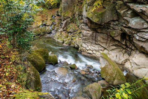秋の磊々峡⒆ 秋,紅葉,磊々峡の写真素材