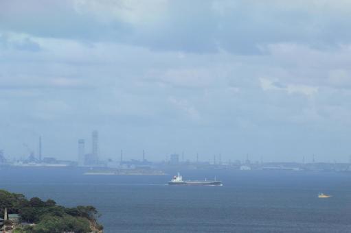 東京湾と船 空,風景,屋外の写真素材