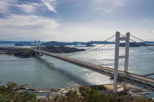 空と海と瀬戸大橋 空と海と瀬戸大橋 瀬戸大橋,本州四国連絡橋,世界最大級の写真素材
