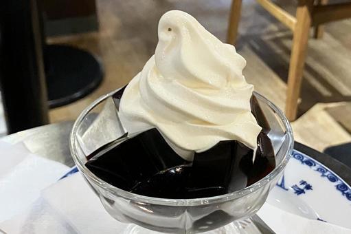 コーヒーゼリー コーヒーゼリー コーヒーゼリー,ゼリー,珈琲の写真素材