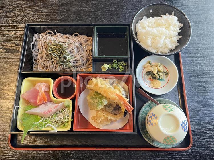 お食事 食事,日本食,和食の写真素材