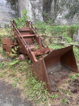 鋸山の廃建機② 鋸山の廃建機②の写真