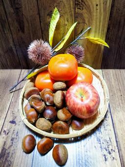 味覚の秋（柿・りんご・栗） 味覚の秋,果物,フルーツの写真素材