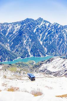 View from Daikanbo on the Tateyama Alpine Route, taikan feng, li shan lianfeng, tateyama ropeway, JPG