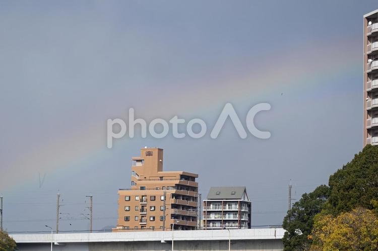雨上がりの虹 虹,rainbow,レインボウの写真素材