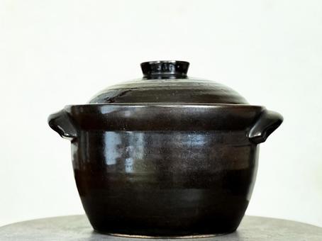 Earthenware rice cooker, JPG