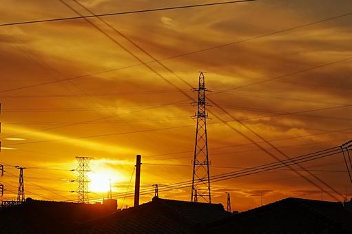 夕焼け 夕焼け,オレンジ色,窓からの眺めの写真素材