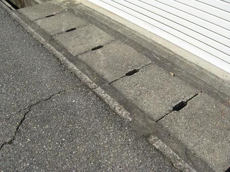 コンクリート製の溝の蓋 コンクリート,蓋,溝の写真素材