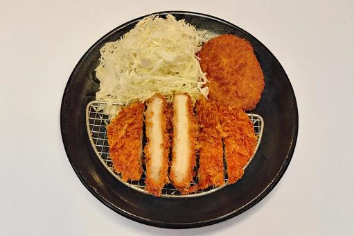 豚カツ 豚カツ 豚カツ,豚肉,揚げ物の写真素材