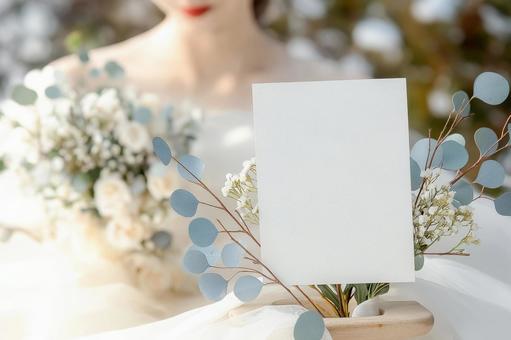結婚式招待状のイメージと花嫁 結婚式招待状のイメージと花嫁の写真