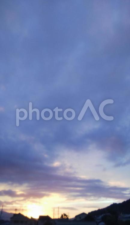 夕暮れ 空,夕暮れ,夕方の写真素材
