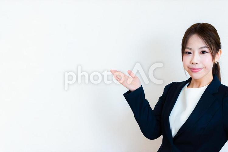 笑顔のビジネスウーマン 女性,ビジネス,笑顔の写真素材