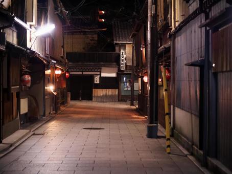 京都、祇園町南側の夜景 祇園町南側,祇園,京都の写真素材