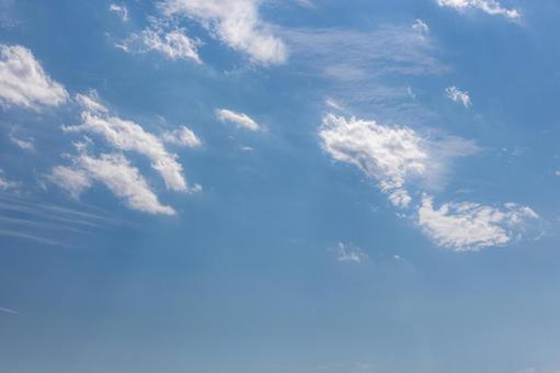 晴れた日の気持ちのいい青空 晴れた日の気持ちのいい青空の写真