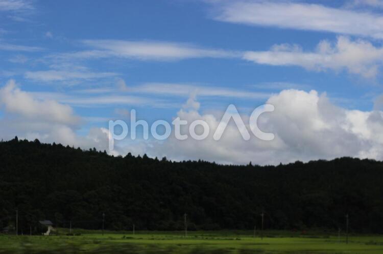 台風後の空６ 空,晴れ,雲の写真素材