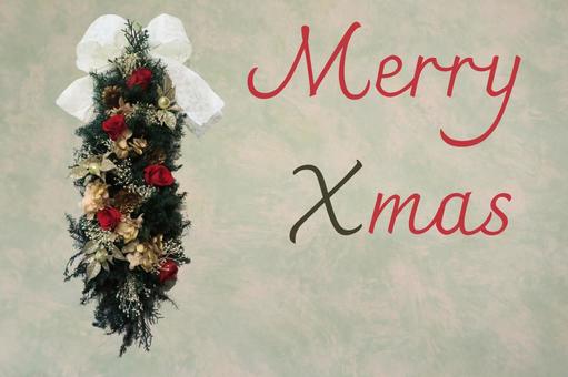 クリスマスリース(左寄り) クリスマスリース(左寄り) クリスマス,クリスマスリース,フラワーアレンジメントの写真素材