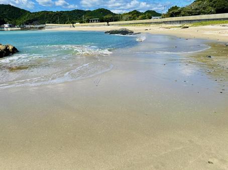 田原海水浴場　夏の海岸 田原海水浴場,海水浴場,海の写真素材