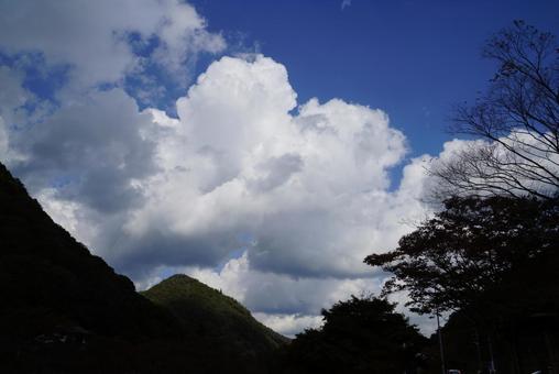 自然の風景 晴れ,天気,山並みの写真素材