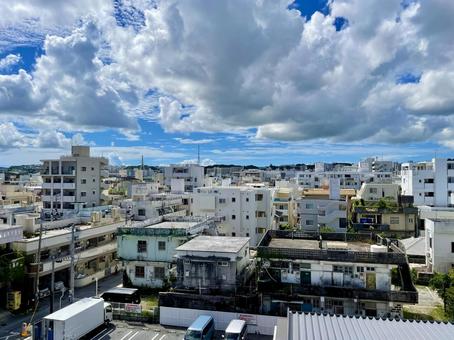 那覇市鏡原町の都市景観 那覇市鏡原町の都市景観の写真
