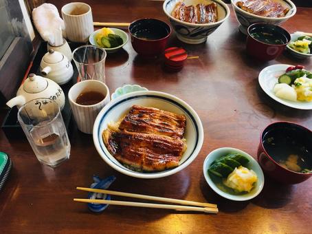うな丼 うな丼の写真