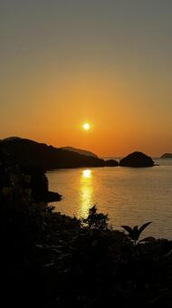 夕陽 夕陽,海,美しい景色の写真素材