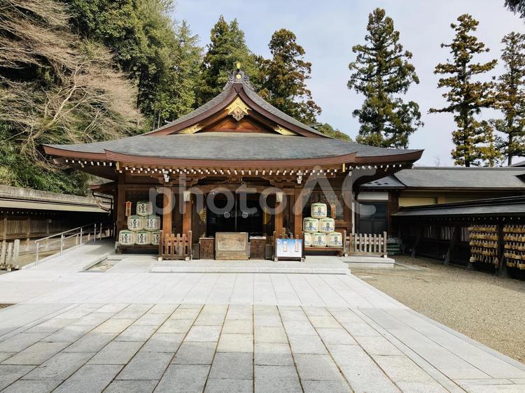 高麗神社 拝殿 - No: 32273425｜写真素材なら「写真AC」無料（フリー）ダウンロードOK