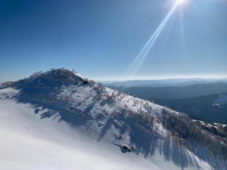 山頂からの冬景色 山頂からの冬景色 雪,冬,風景の写真素材