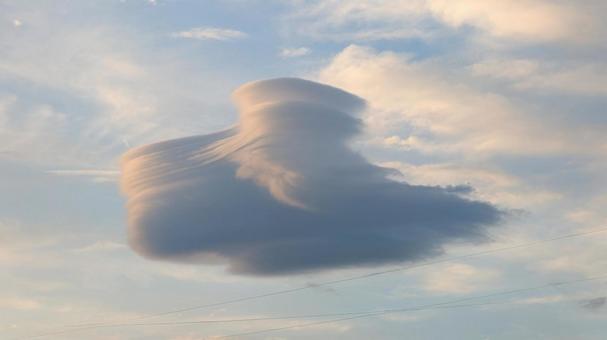 吊るし雲 吊るし雲の写真