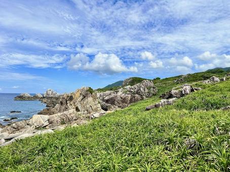 岩肌の海辺1 海,景色,絶景の写真素材
