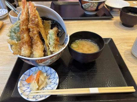 美味しいランチ、天丼。 美味しいランチ、天丼。の写真