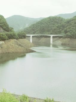 福井県-ますたに湖と桝谷大橋 福井県-ますたに湖と桝谷大橋の写真