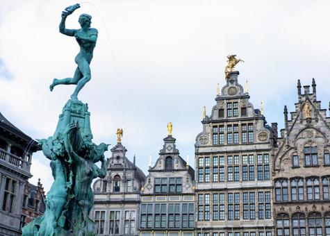 マルクト広場 マルクト広場 マルクト広場,ベルギー,ブルージュの写真素材