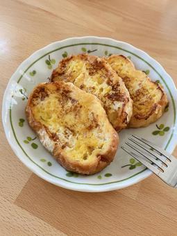 フレンチトースト フレンチトースト フレンチトースト,パン,朝食の写真素材