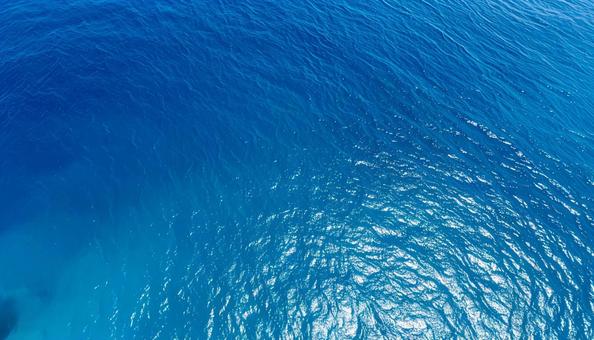 俯瞰でみる南国の海 俯瞰でみる南国の海の写真