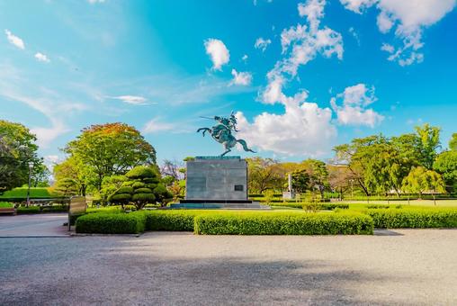 【山形】山形駅の周辺 霞城公園 最上義光 【山形】山形駅の周辺 霞城公園 最上義光 山形城跡,山形,城跡の写真素材