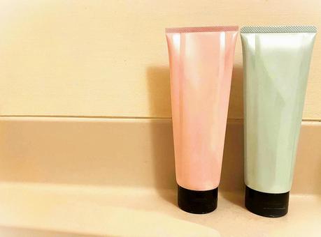 Shampoo and conditioner in the bathroom, JPG