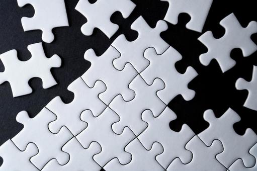 未完成の白いジグソーパズル パズル,ピース,ジグソーの写真素材