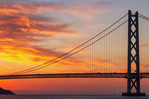 Fiery sunset and Akashi Kaikyo Bridge, JPG Fiery sunset and Akashi Kaikyo Bridge, JPG