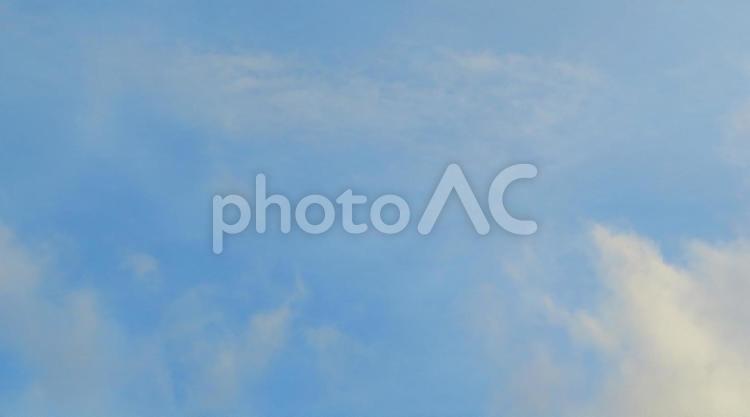 大阪の空模様 空,背景,晴れの写真素材