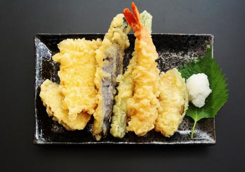 海老と野菜の天ぷら 天ぷら,海老,エビの写真素材