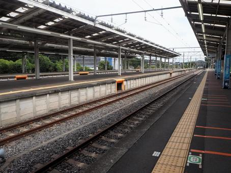 西武球場前駅 西武球場前駅 鉄道,駅,線路の写真素材