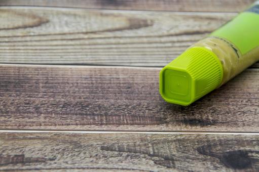 わさびチューブ わさび,チューブわさび,調味料の写真素材