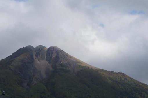 雄大な山 雄大な山の写真