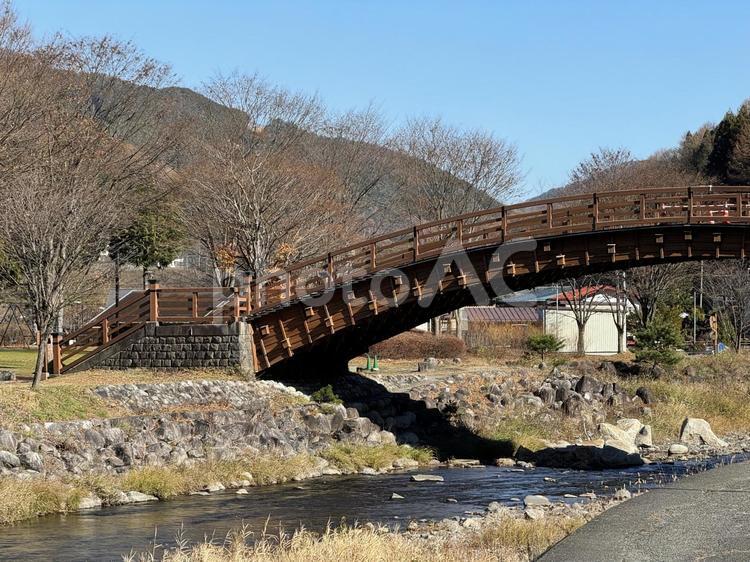 晩秋の木曽の大橋 奈良井宿,長野県,塩尻市の写真素材